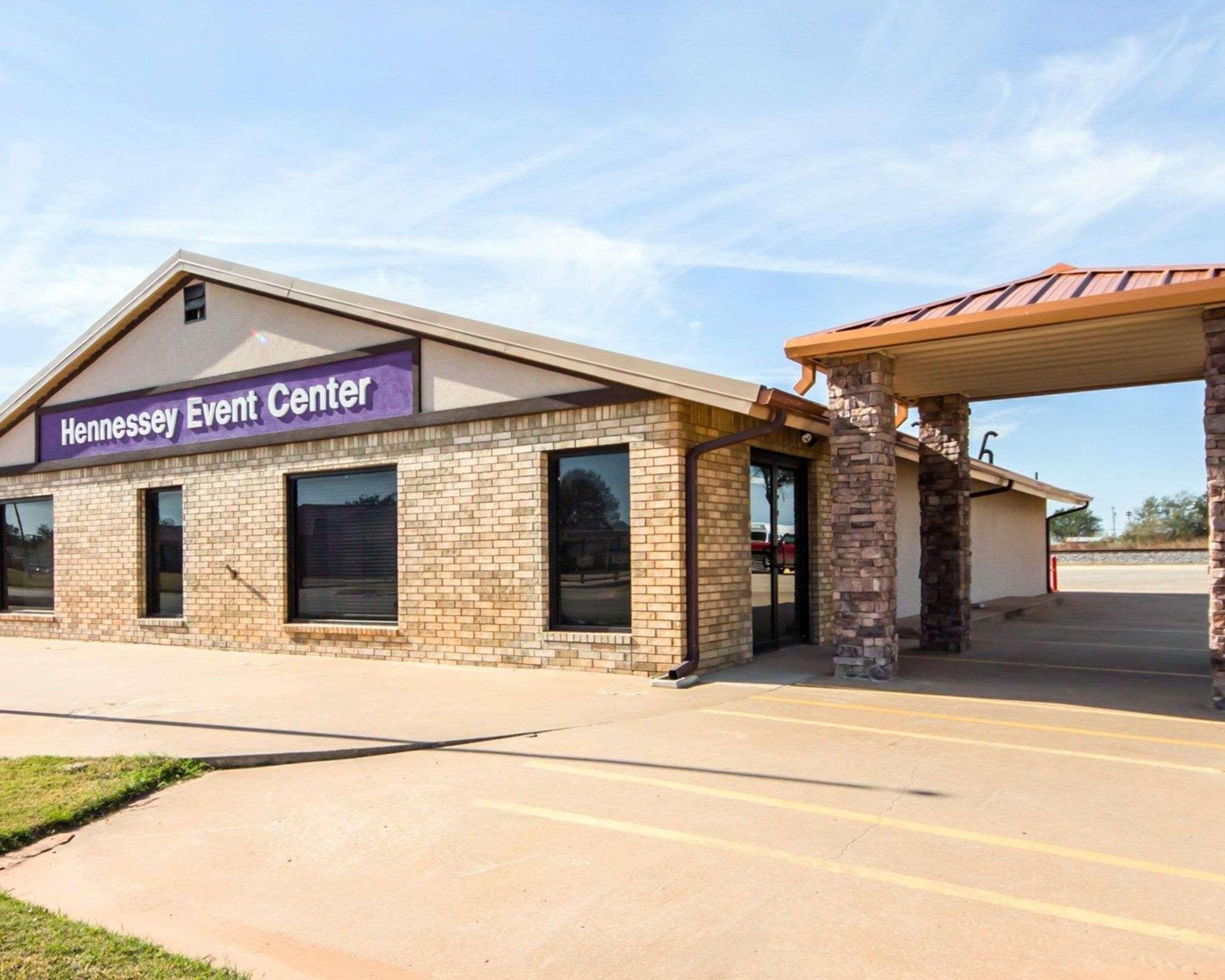 Sleep Inn & Suites Hennessey North Exterior photo