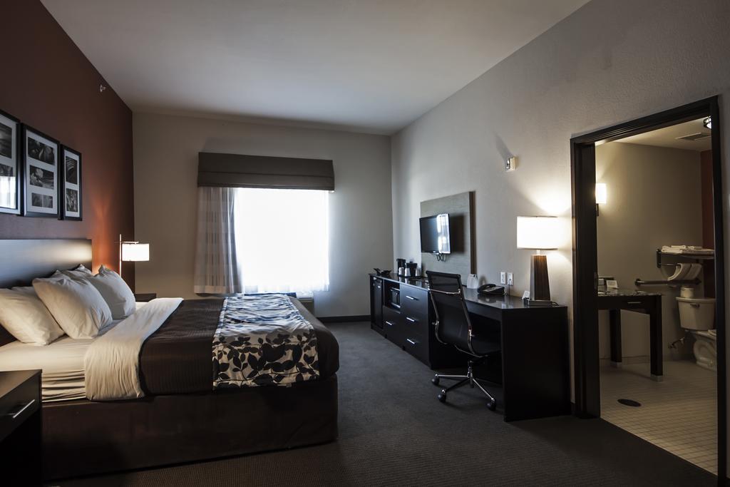 Sleep Inn & Suites Hennessey North Exterior photo